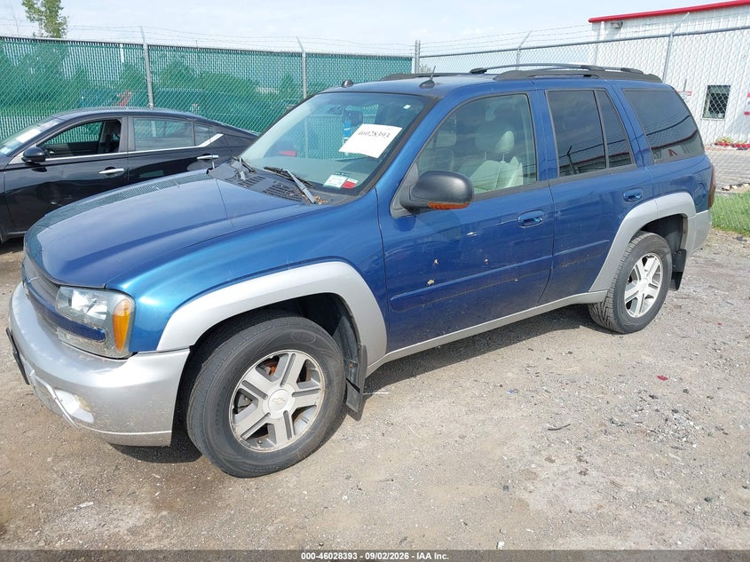 2005 CHEVROLET TRAILBLAZER auction photo 2
