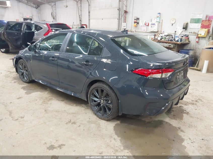 Фото 3 - TOYOTA COROLLA