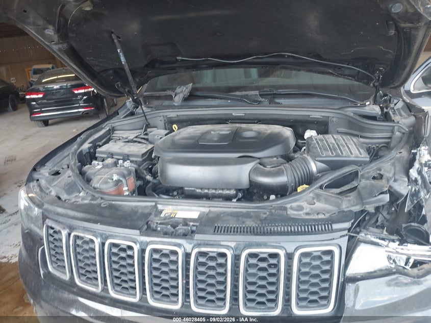 JEEP GRAND CHEROKEE - zdjęcie 10