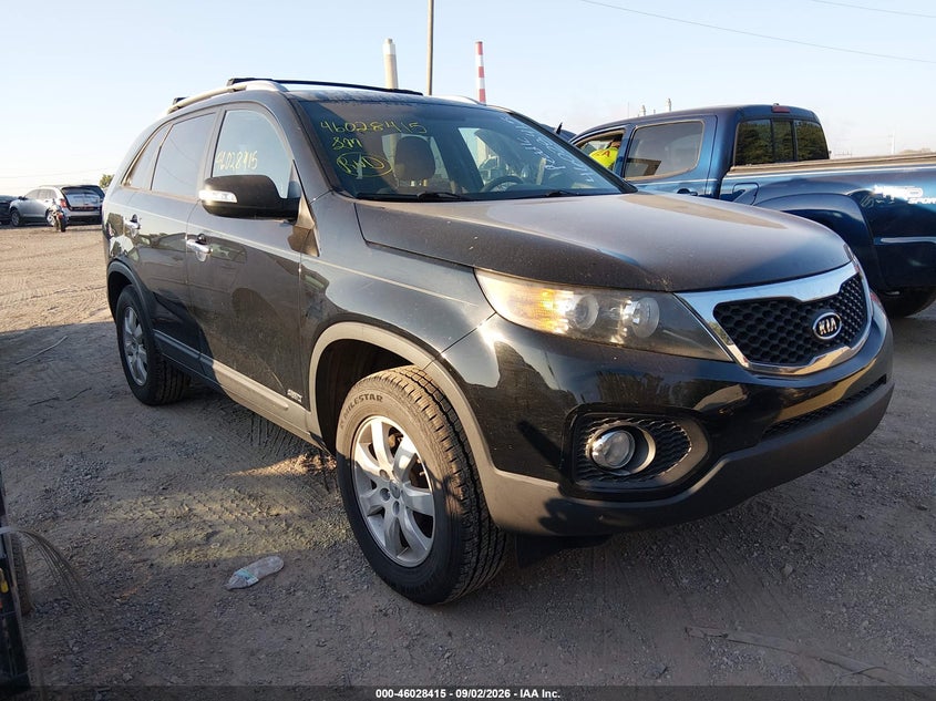 2013 KIA SORENTO auction photo 1