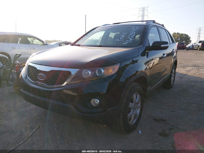 2013 KIA SORENTO auction photo 2