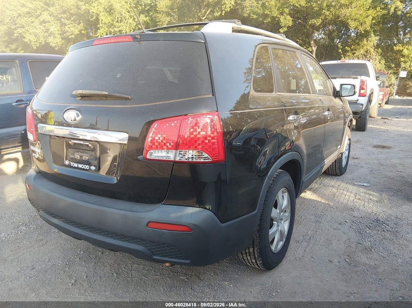 2013 KIA SORENTO auction photo 4