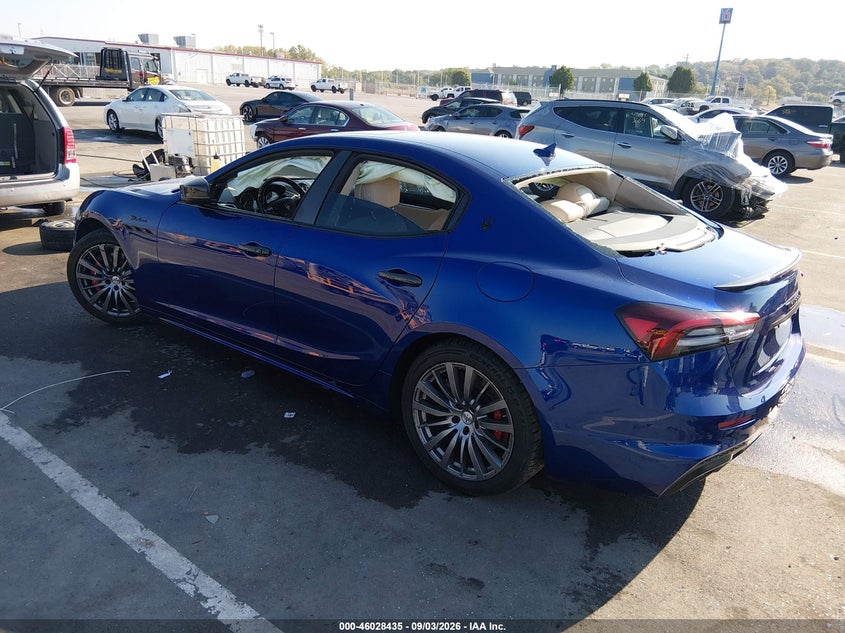 Vin: zam57ysm7n1385652, lot: 46527854, maserati ghibli modena 20223