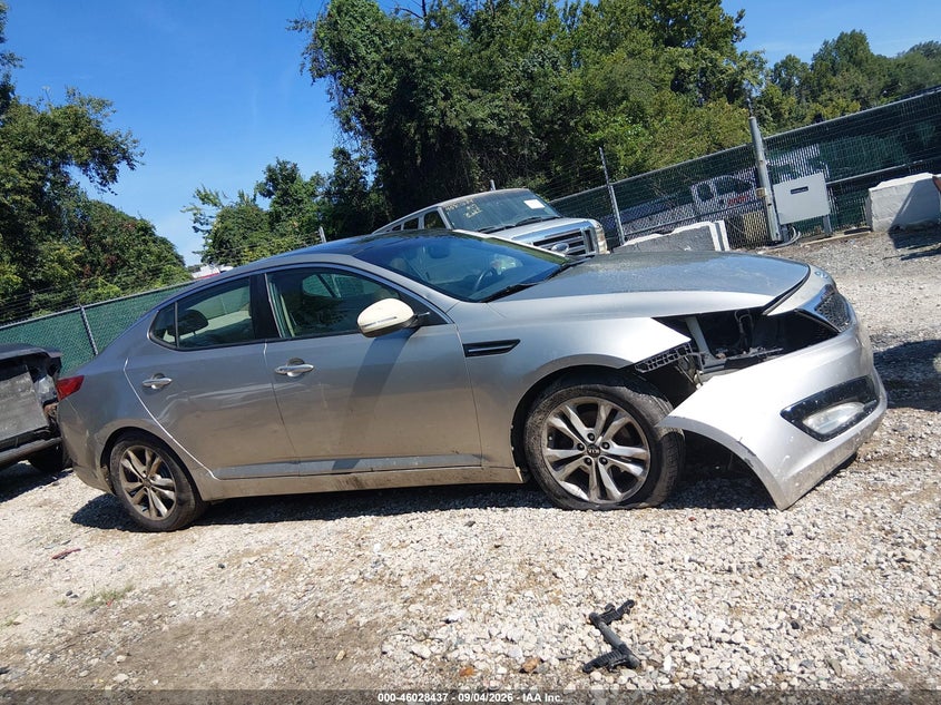 2011 KIA OPTIMA EX · Photo 14