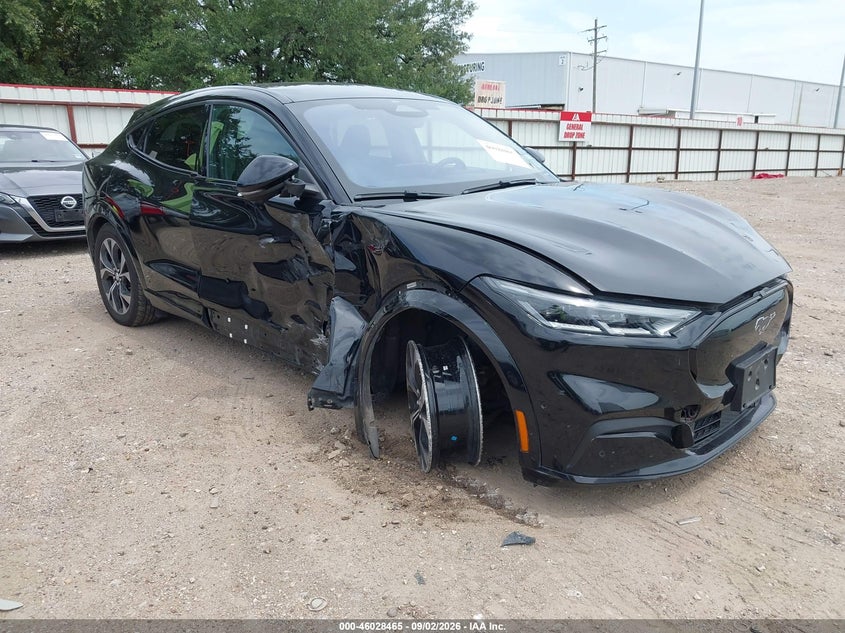 Vin: 3fmtk3su9pma84752, lot: 46527884, ford mustang mach-e premium 2023 img_1