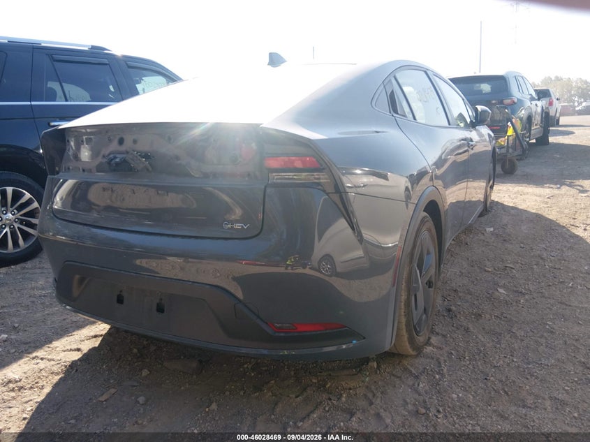 2024 TOYOTA PRIUS auction photo 4