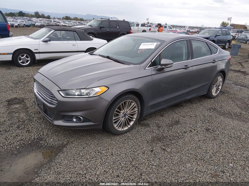 2014 FORD FUSION auction photo 2