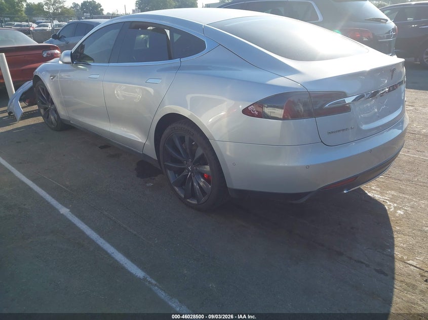 2015 TESLA MODEL S auction photo 3