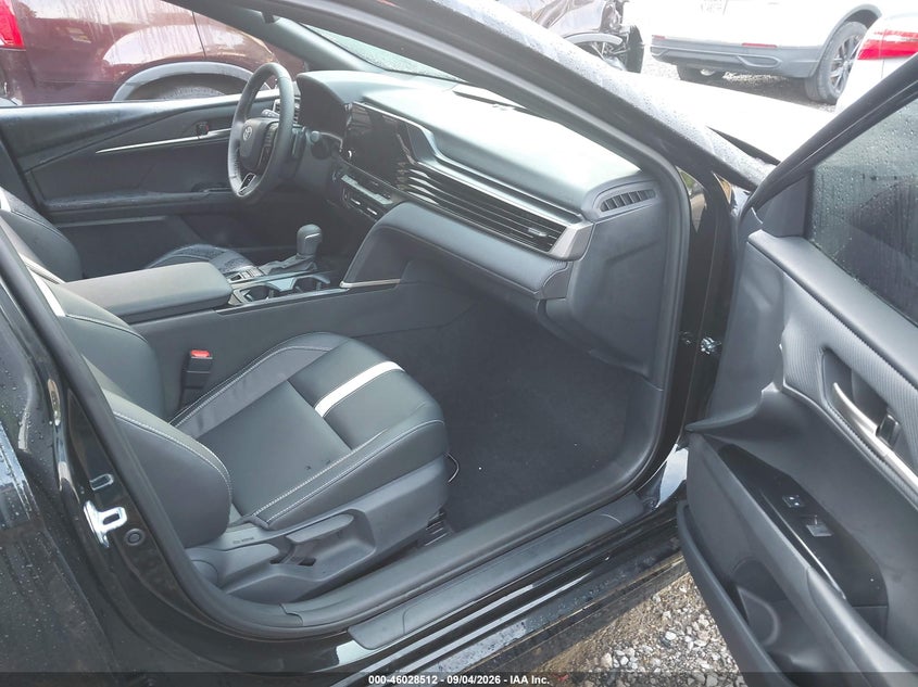 TOYOTA CAMRY - zdjęcie 5