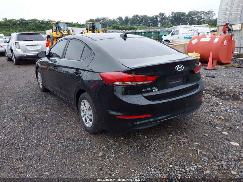 2017 HYUNDAI ELANTRA auction photo 3