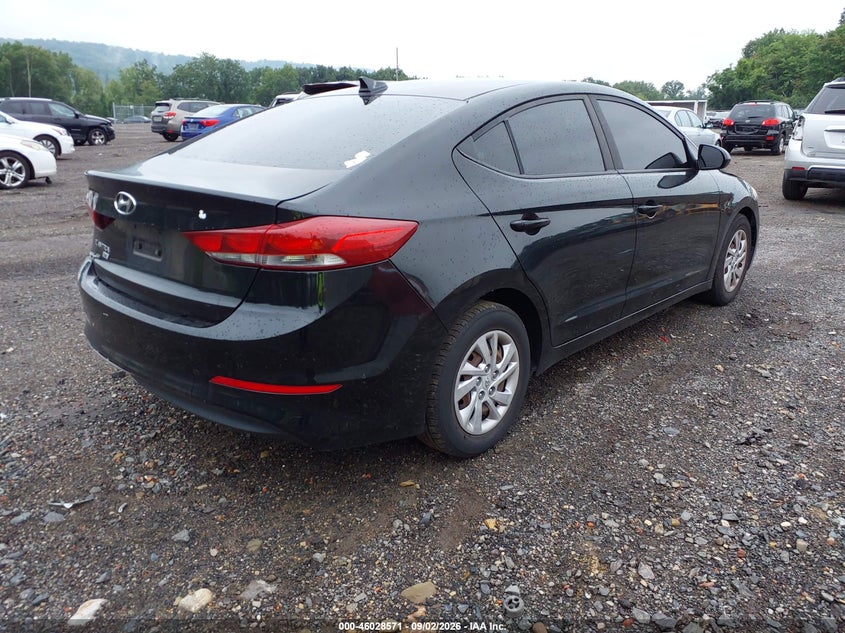 2017 HYUNDAI ELANTRA auction photo 4