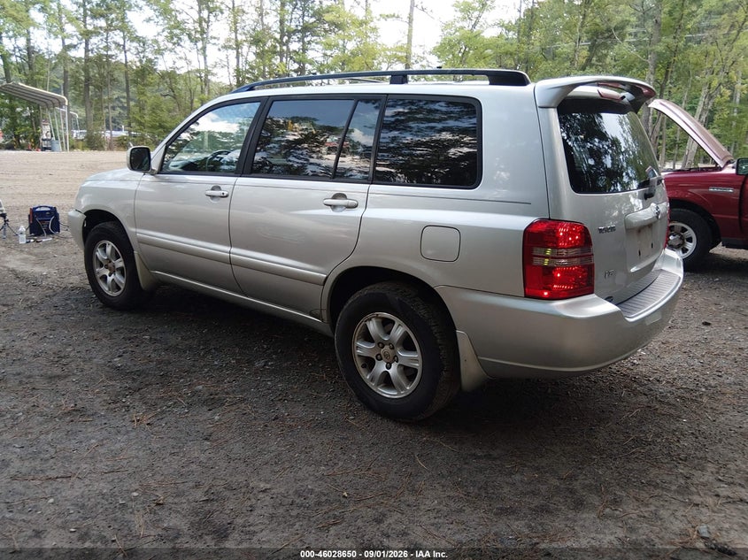 2003 TOYOTA HIGHLANDER auction photo 3