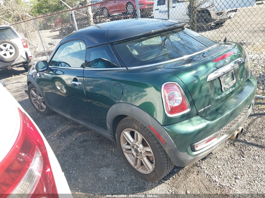2012 MINI COOPER S auction photo 3