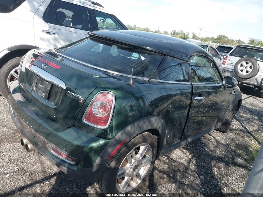 2012 MINI COOPER S auction photo 4