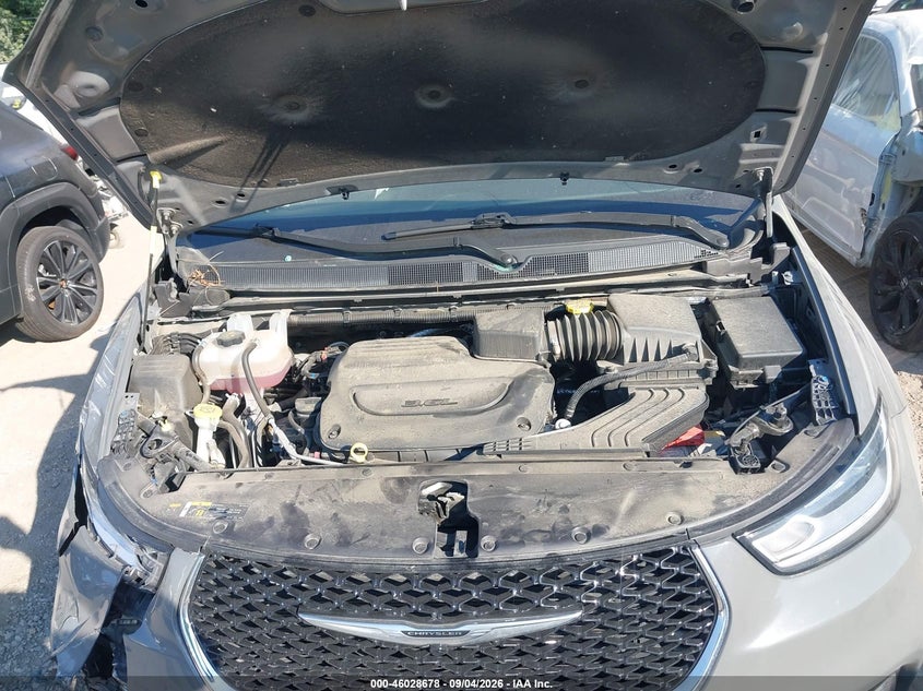 CHRYSLER PACIFICA 2025 VIN 2C4RC1BG3SR567987