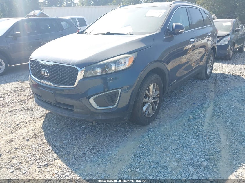 2016 KIA SORENTO auction photo 6