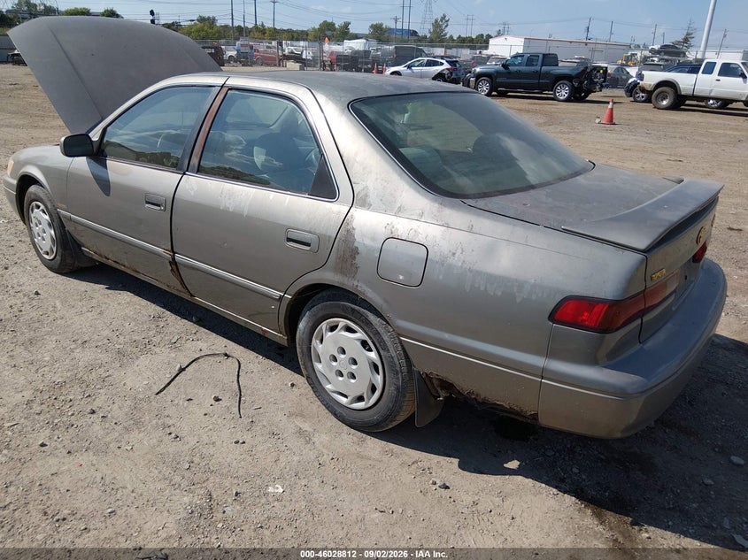 1997 TOYOTA CAMRY auction photo 3