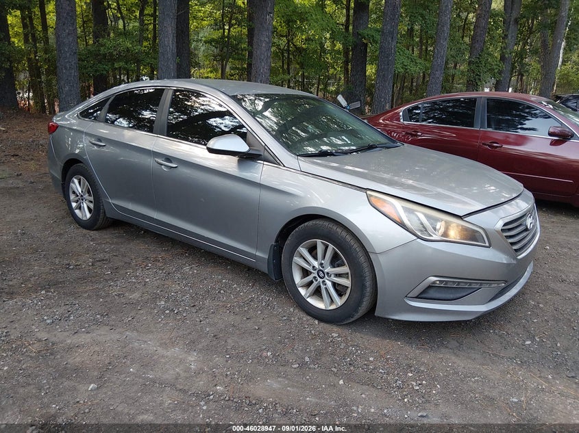 2015 HYUNDAI SONATA auction photo 1
