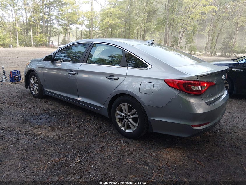 2015 HYUNDAI SONATA auction photo 3