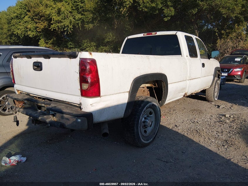 CHEVROLET SILVERADO 2500HD 2003 VIN 1GCHK29U53E361360