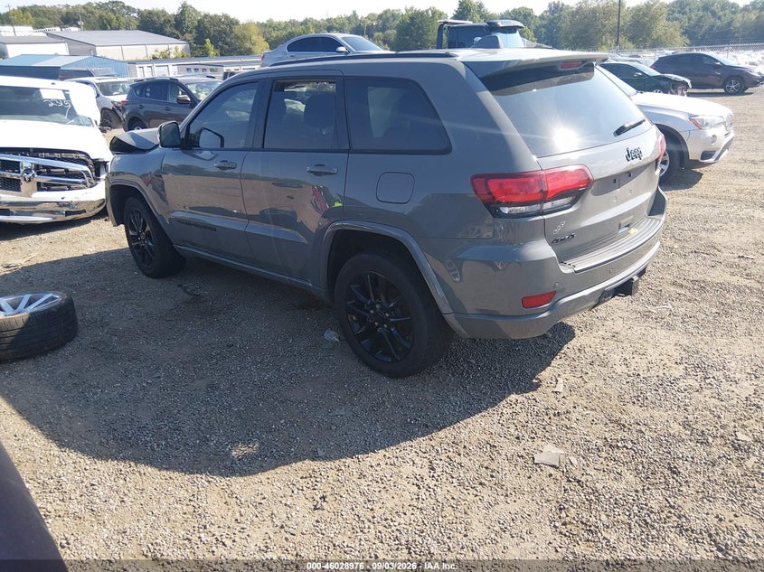 JEEP GRAND CHEROKEE - zdjęcie 3