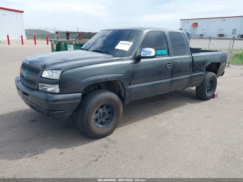 2004 CHEVROLET SILVERADO PICKUP 5.3L V-8 REGULAR , 295HP