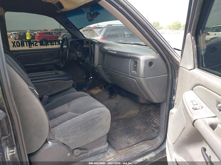 2004 CHEVROLET SILVERADO PICKUP 5.3L V-8 REGULAR , 295HP