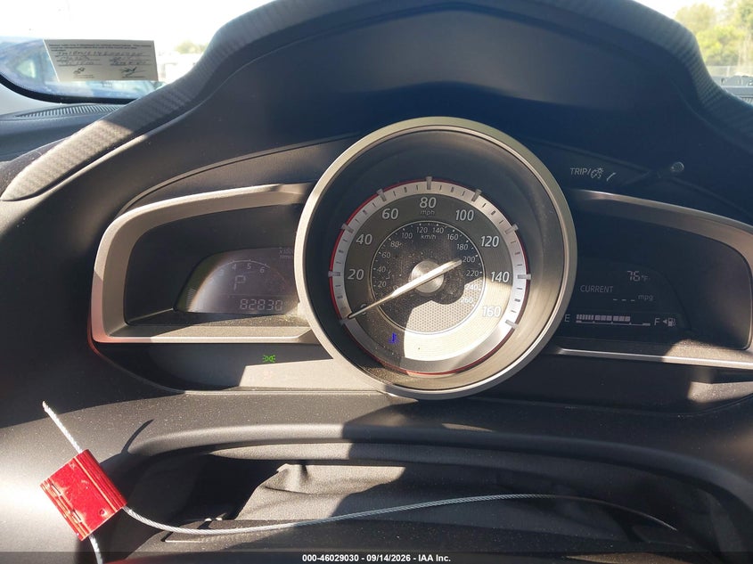 MAZDA MAZDA3 2014 VIN JM1BM1L74E1105024