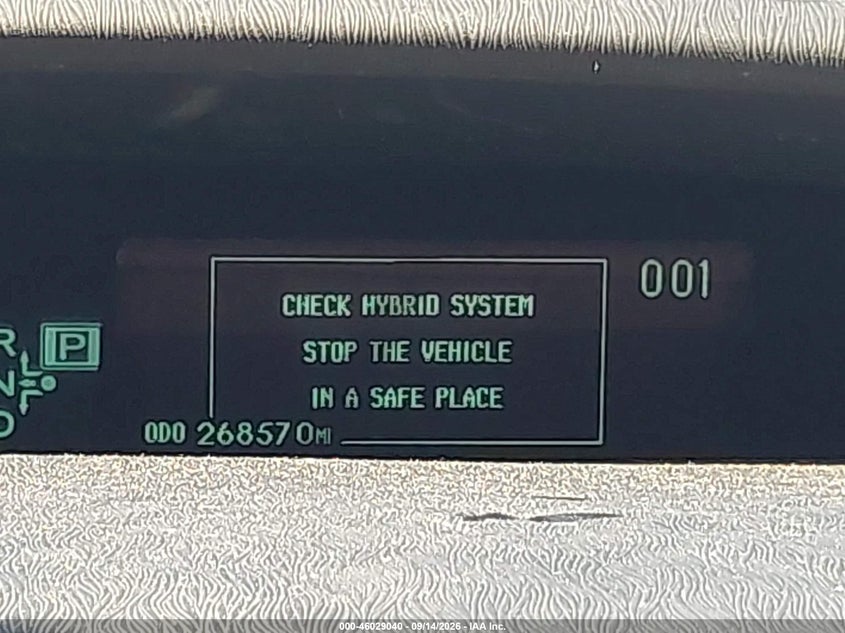 2015 TOYOTA PRIUS TWO · Фото 15