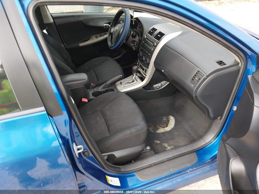 2010 TOYOTA COROLLA auction photo 5