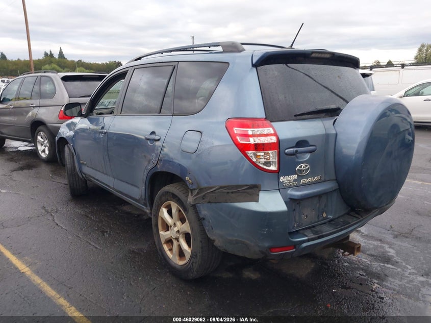 2010 TOYOTA RAV4 auction photo 3
