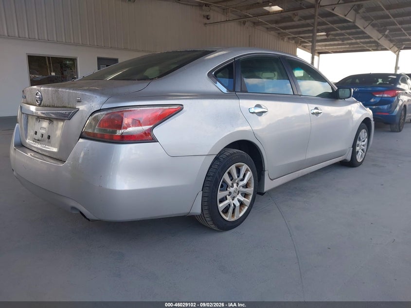 2015 NISSAN ALTIMA auction photo 4