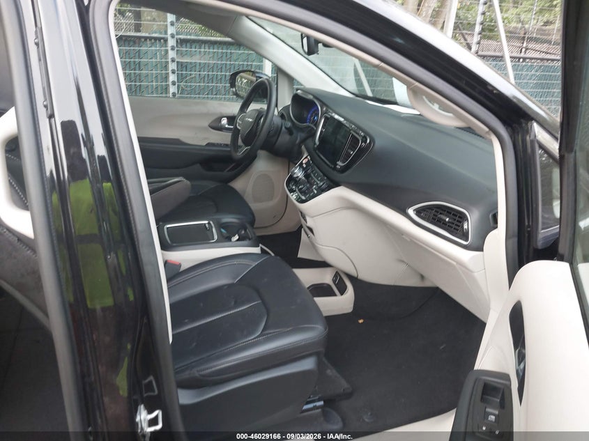 2024 CHRYSLER PACIFICA VAN 3.6L V-6 DOHC, VVT, REGULAR , 287HP