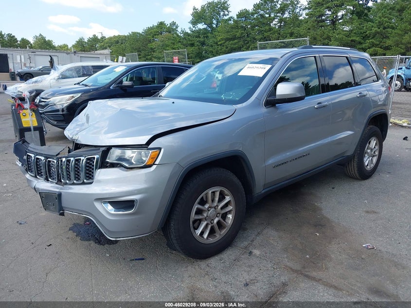 2019 Jeep Grand Cherokee Laredo E 4X4, Front End, IAAI, VIN 1C4RJFAG1KC826439 — photo 2