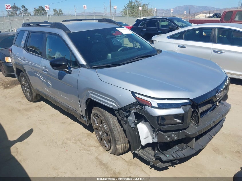 Vin: jf2bupad2ty471033, lot: 46528657, subaru outback premium 2026 img_1