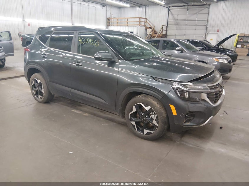 2025 KIA SELTOS EX
