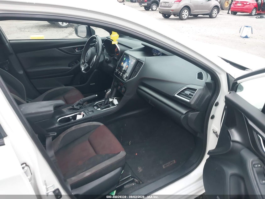 2021 SUBARU IMPREZA auction photo 5