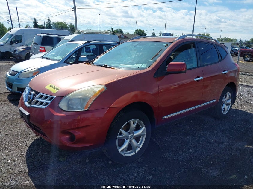 2011 NISSAN ROGUE auction photo 2