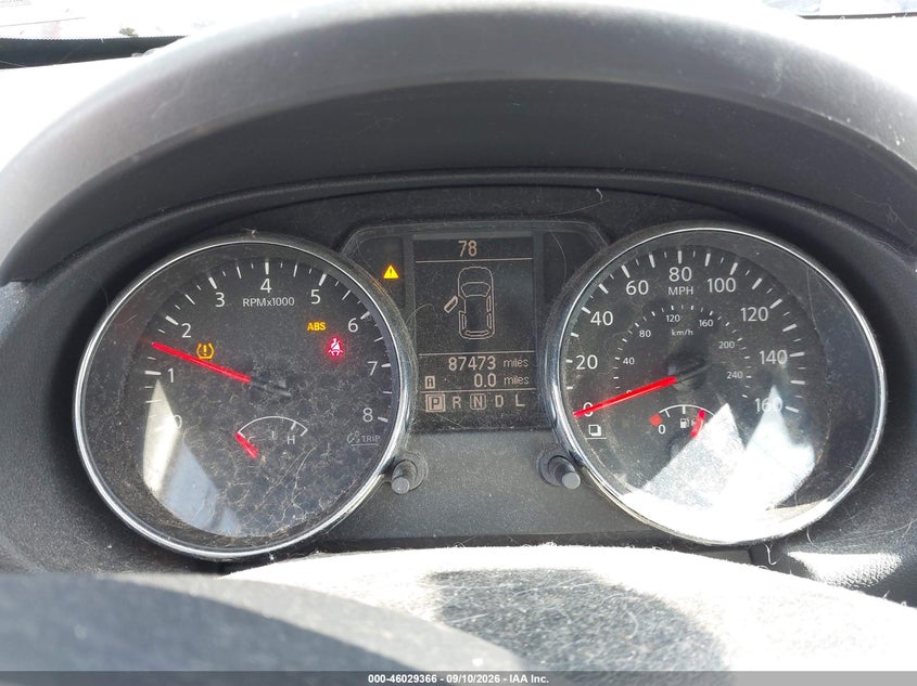 2011 NISSAN ROGUE auction photo 7