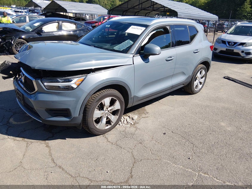 Vin: yv4162uk5l2342009, lot: 46528795, volvo xc40 t5 momentum 20202