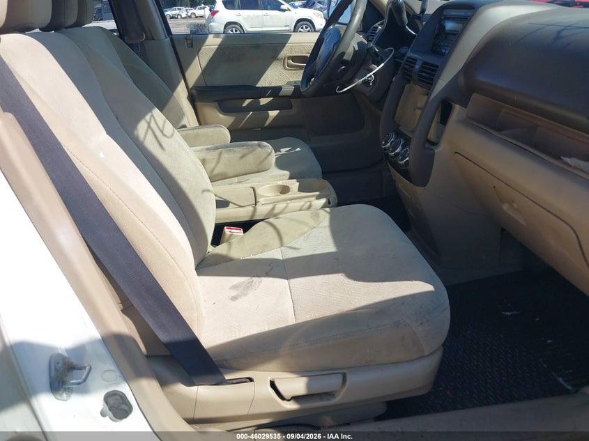2005 HONDA CR-V auction photo 5