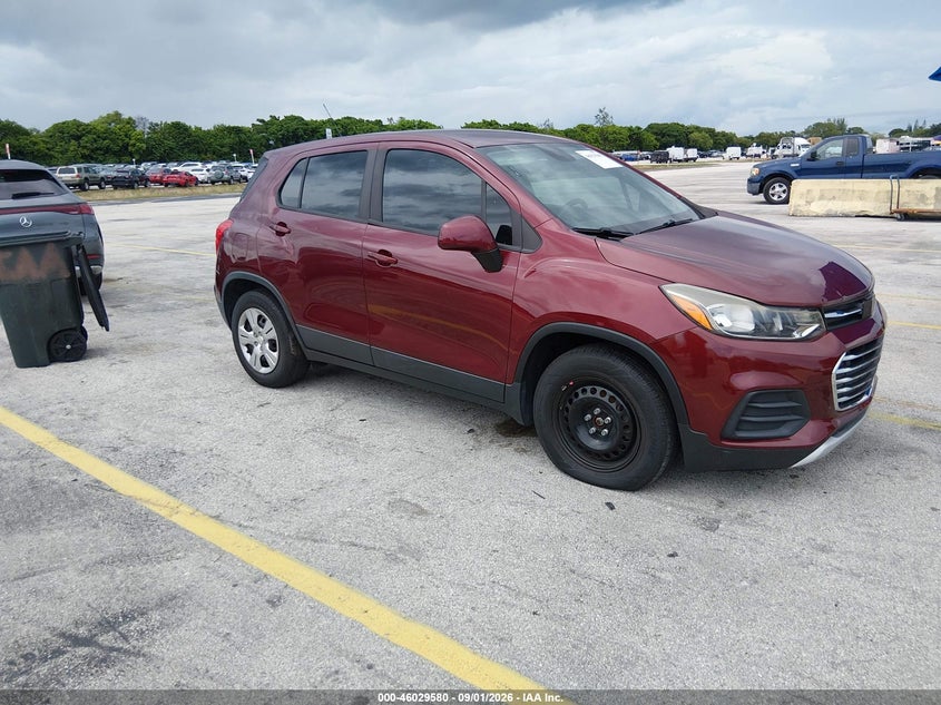 2017 CHEVROLET TRAX auction photo 1