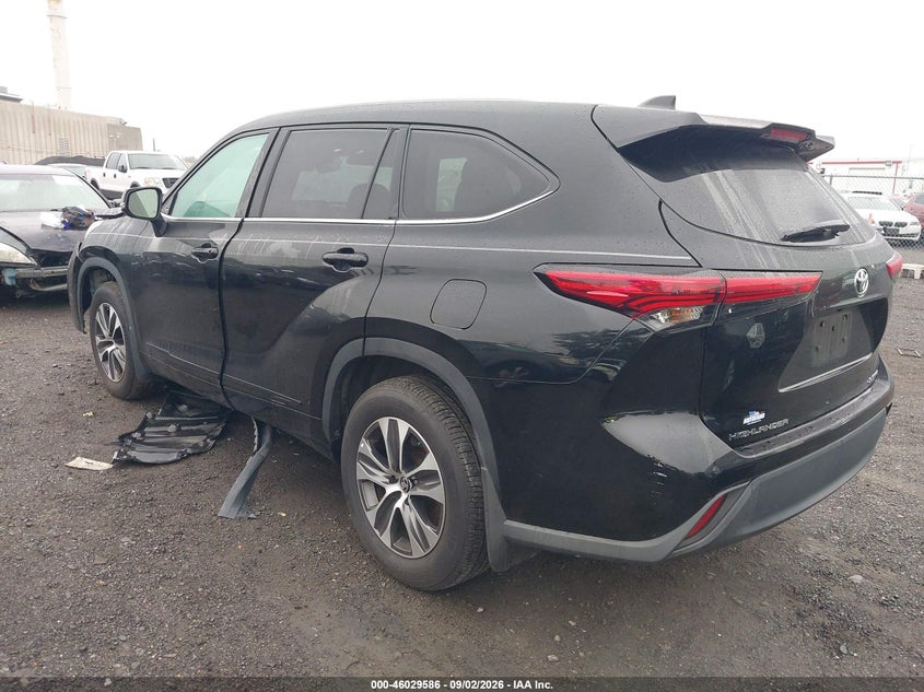 TOYOTA HIGHLANDER - zdjęcie 3