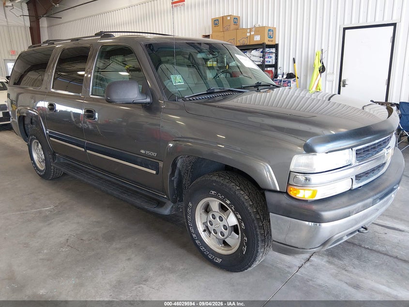 2001 CHEVROLET SUBURBAN 1500 auction photo 1