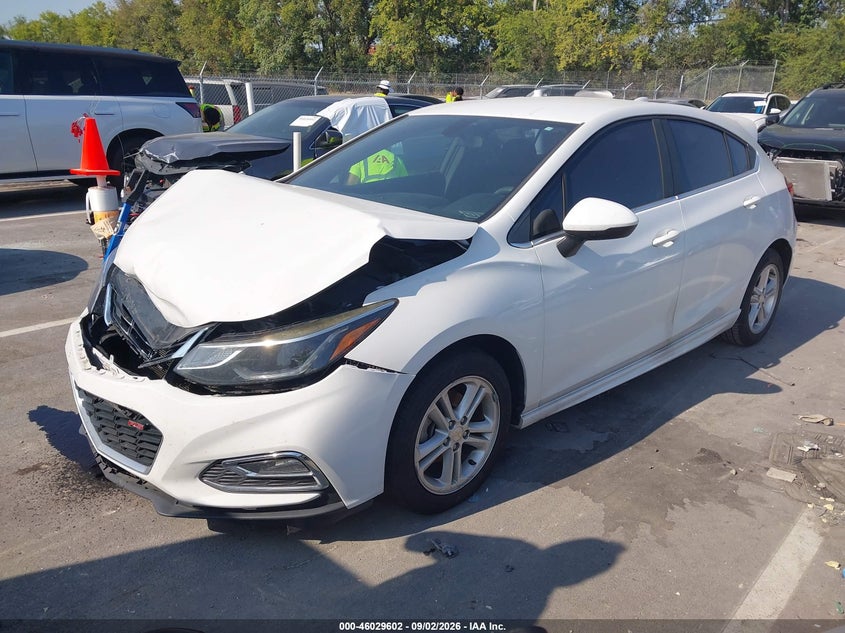 2017 CHEVROLET CRUZE auction photo 2