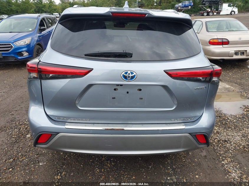 TOYOTA HIGHLANDER - zdjęcie 16