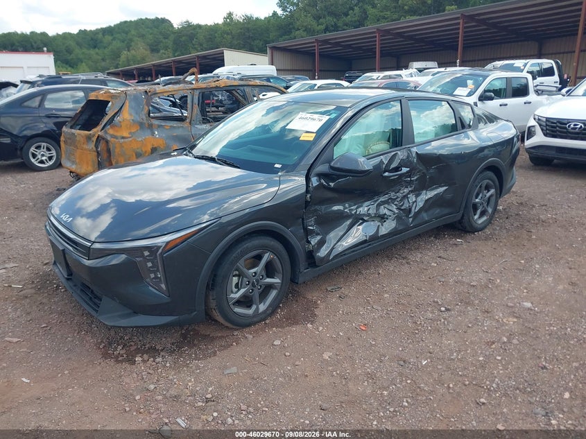 Vin: 3kpft4de9se106276, lot: 46529089, kia k4 lxs 20252
