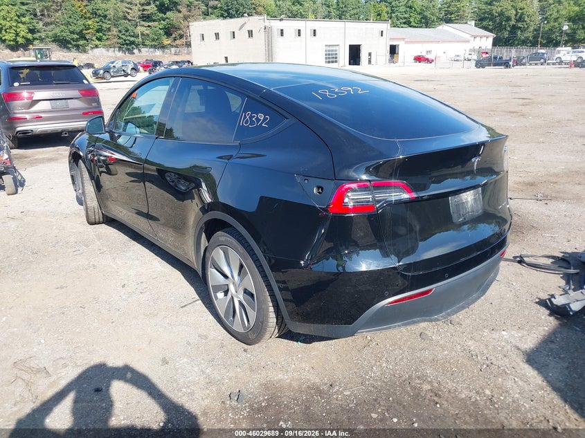 Vin: 5yjygdee7mf067261, lot: 46529109, tesla model y long range dual motor all-wheel drive 20213