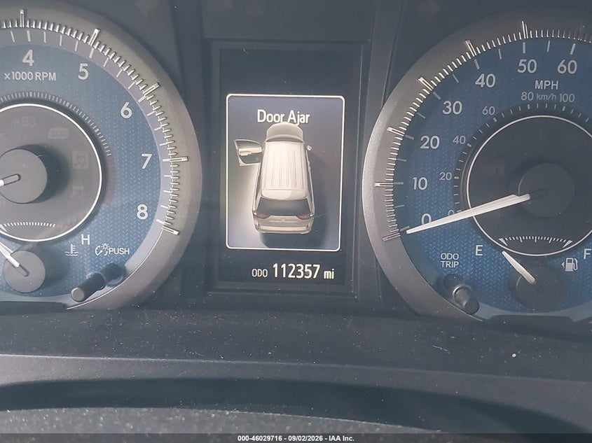 TOYOTA SIENNA - zdjęcie 15