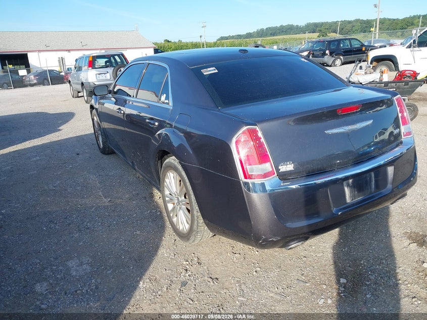 2014 CHRYSLER 300 auction photo 3